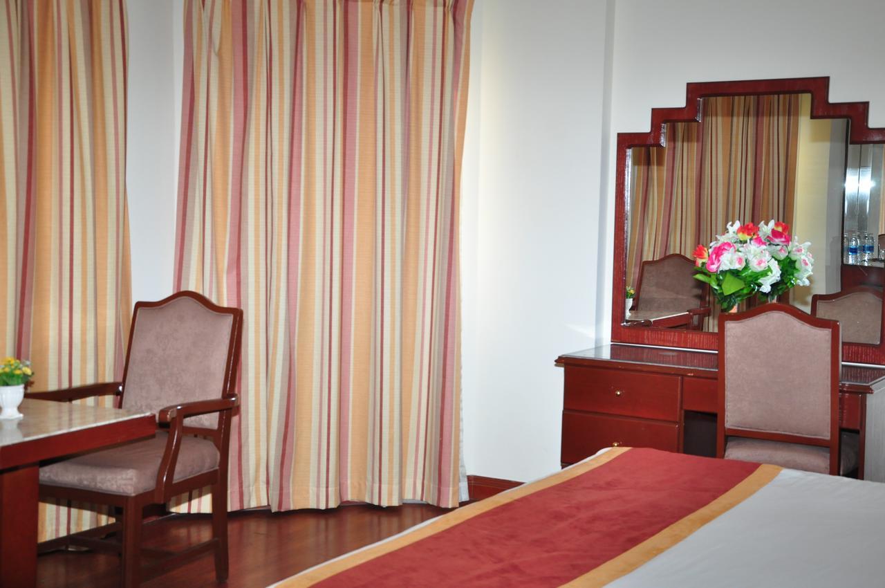 Bahrain Carlton Hotel Манама Экстерьер фото
