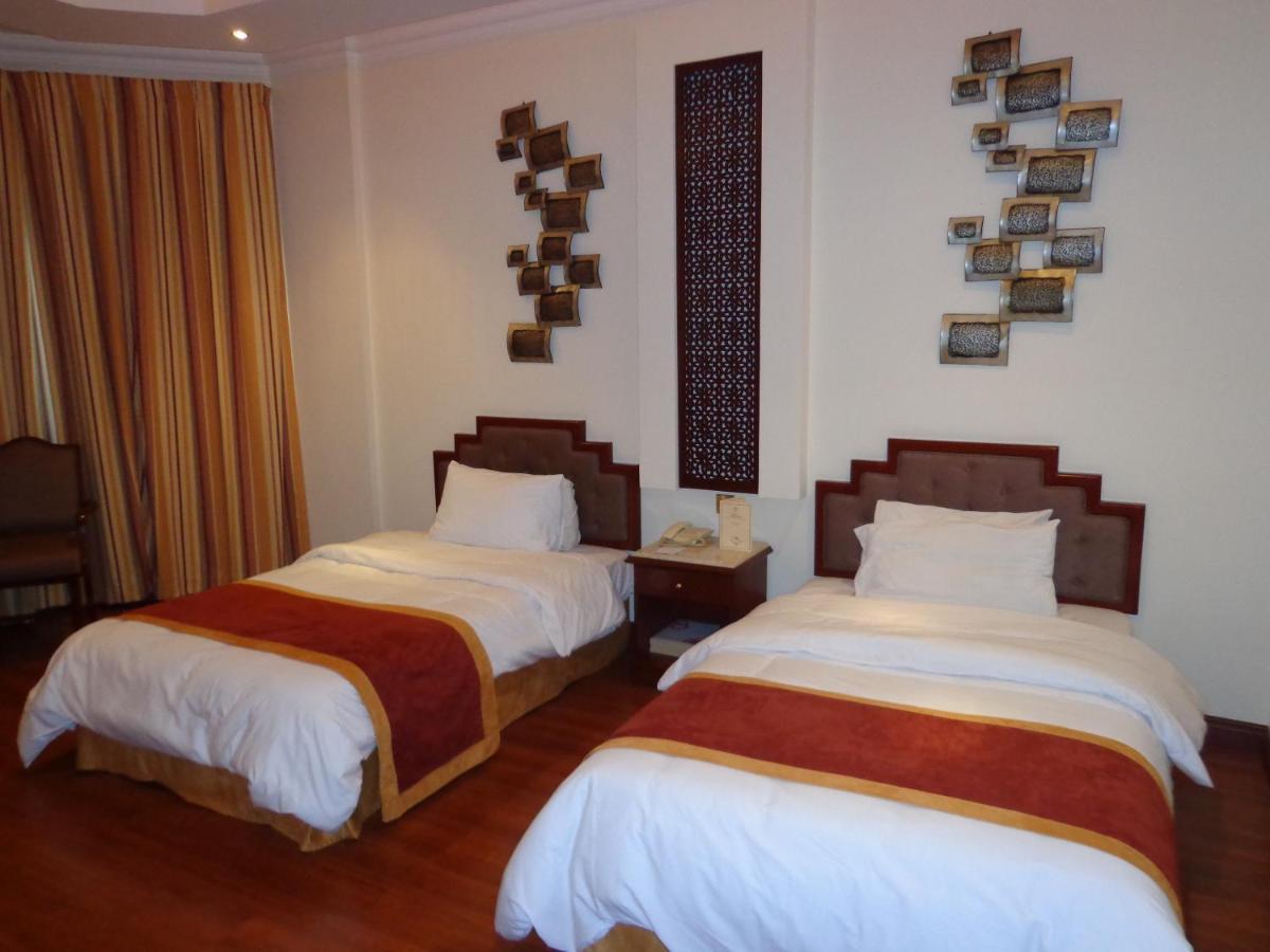 Bahrain Carlton Hotel Манама Экстерьер фото